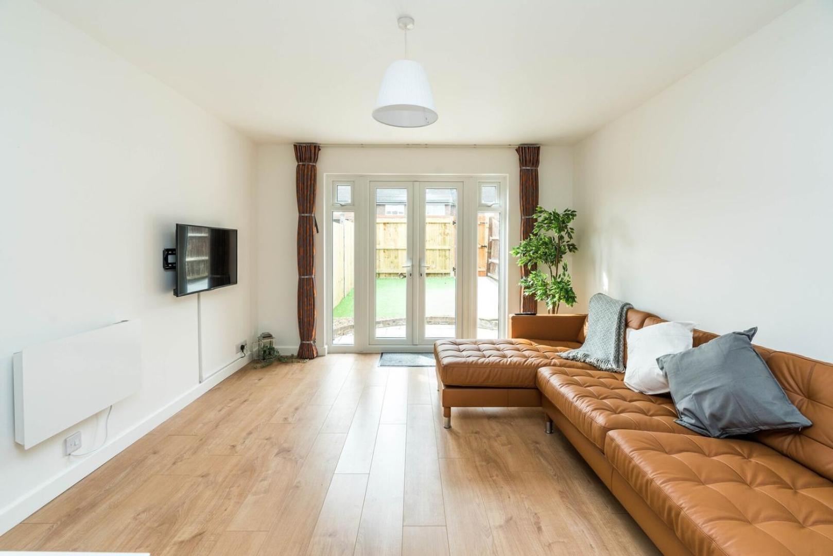 Sleek And Stylish 2bd With A Garden Anerley Appartement Londen